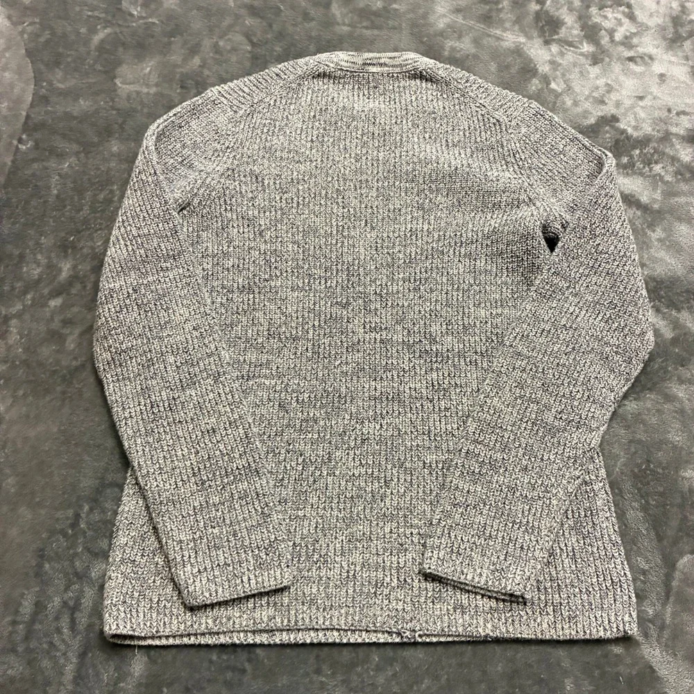 Banana Republic brand banana